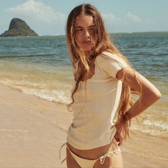 Doen Brigitte Tee Ivory - Picture 1 of 5